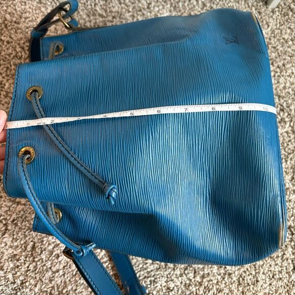 Louis Vuitton Epi Leather Bucket Blue - Picture 12 of 15